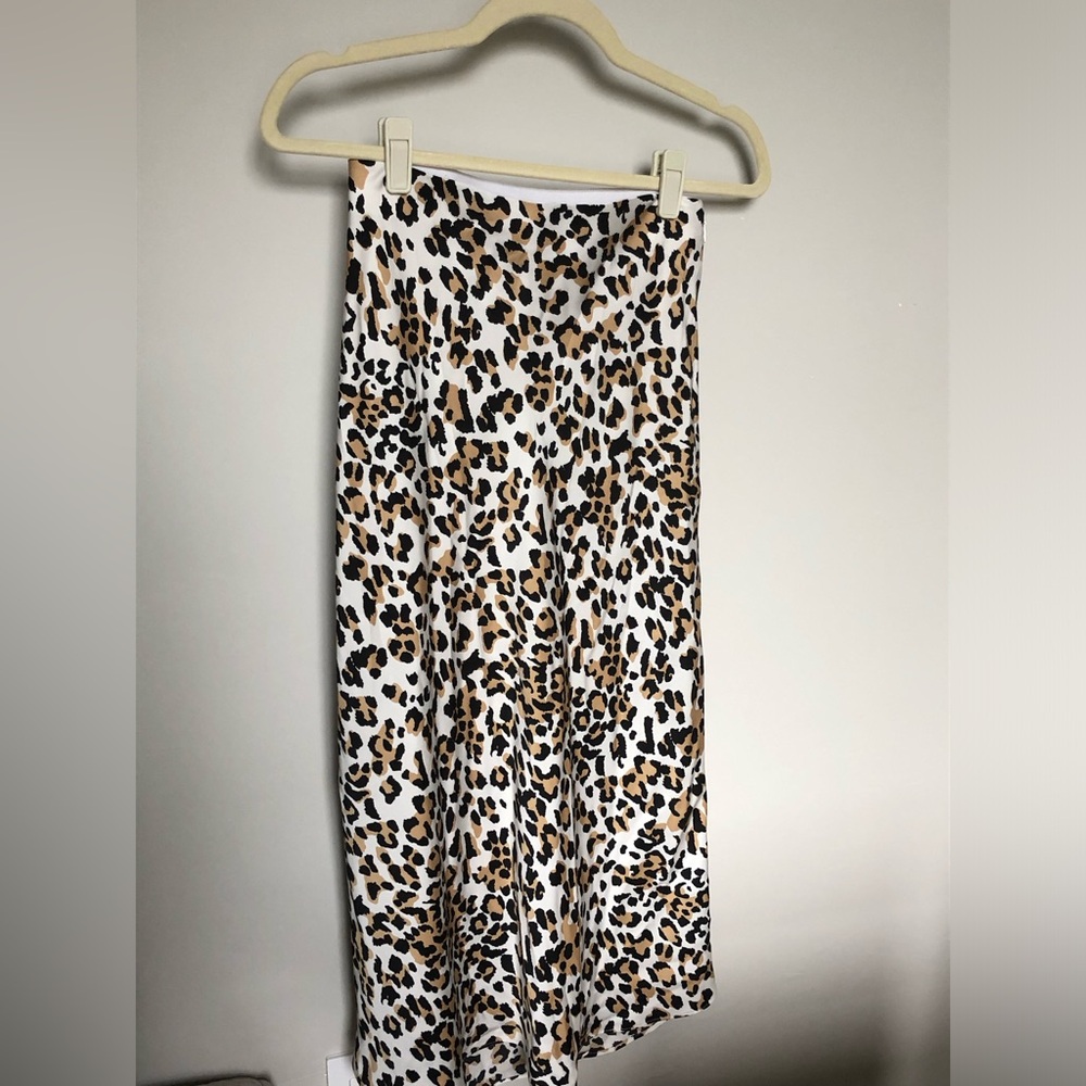 Aritzia Babaton Cheetah Slip Midi Skirt